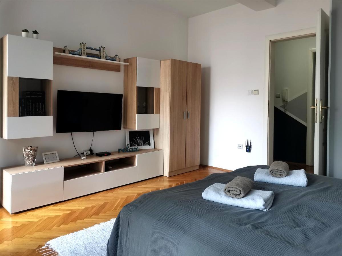 Center Apartment Iva Novi Sad Exterior photo